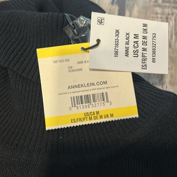 NWT! Anne Klein Black Turtleneck Sweater Size M - Picture 7 of 9